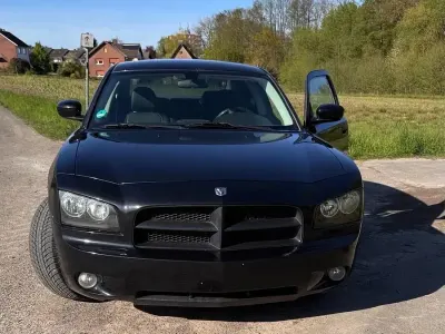 Usata Dodge Charger 345 CV (253 kW) 2008 Nero Berlina