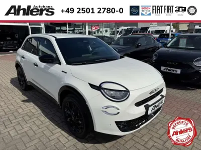 Neu Fiat 600 Sport 145 PS (106 kW) 2026 Gelato weiss SUV
