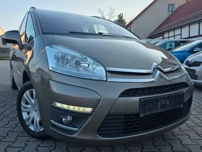 Gebraucht Citroën Grand C4 Picasso SELECTION 120 PS (88 kW) 2012 Braun Van / Kleinbus