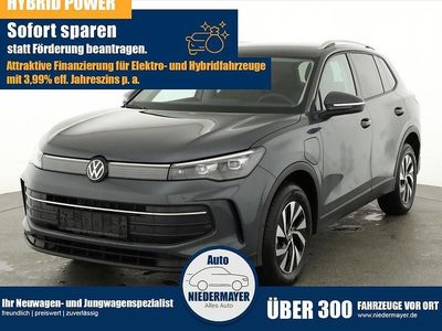 Grenadill schwarz metallic Neu 2025 VW Tiguan Life SUV | 44.995 € (Guter Preis)