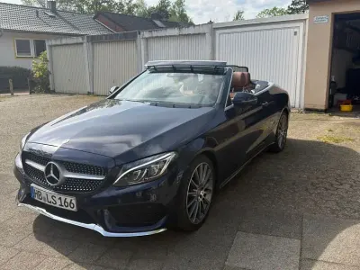 Gebraucht Mercedes C300 AMG 245 PS (180 kW) 2016 Blau Cabrio