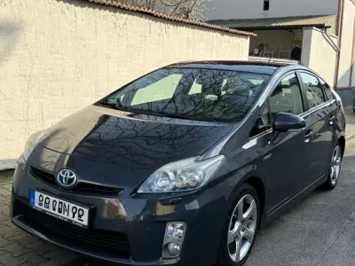 Brugt Toyota Prius Life 99 HK (72 kW) 2011 Grå Sedan