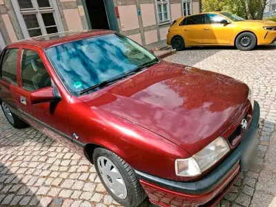 Gebraucht Opel Vectra Selection 71 PS (52 kW) 1995 Rot Limousine