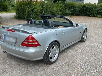 Mercedes SLK320