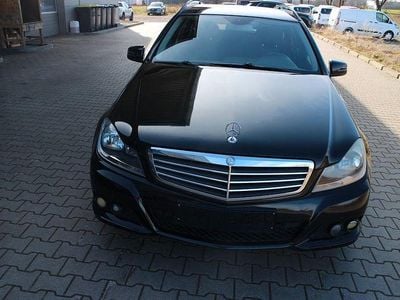 Mercedes C220