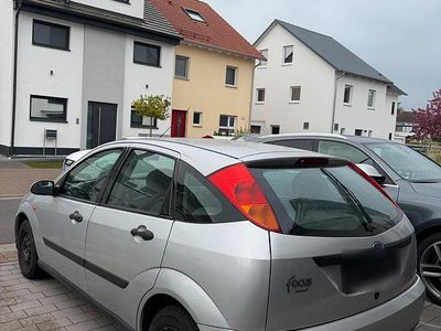 Usata Ford Focus 75 CV (55 kW) 2000 Utilitaria