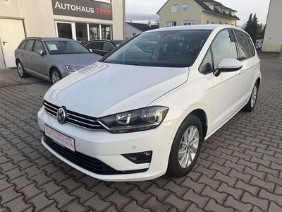 Purewhite Gebraucht 2016 VW Golf Sportsvan Highline Van / Kleinbus | 13.990 € (Fairer Preis)