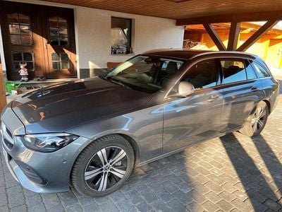 Gebraucht Mercedes C220 200 PS (147 kW) 2022 Grau Kombi