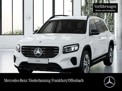 Mercedes GLB200