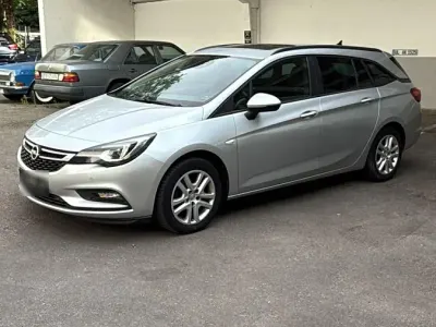 Gebraucht Opel Astra Sport 136 PS (100 kW) 2019 Silber Kombi