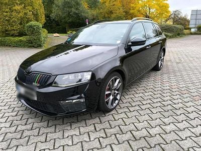 Gebraucht Skoda Octavia vRS 220 PS (161 kW) 2016 Schwarz Kleinwagen