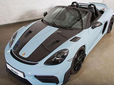 Begagnad Porsche 718 Spyder 500 HK (367 kW) 2024 Blå Cab