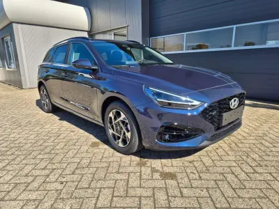Neu Hyundai i30 Trend 150 PS (110 kW) 2026 Sailing blue Kombi