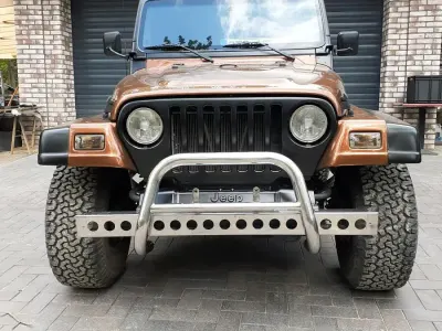 Gebraucht Jeep Wrangler 121 PS (88 kW) 1997 Andere farben SUV