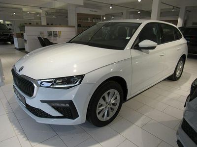 Gebraucht Skoda Scala Selection 116 PS (85 kW) 2024 Weiß Kleinwagen