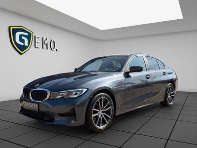 Gebraucht BMW 318 Advantage 150 PS (110 kW) 2020 Grau Limousine