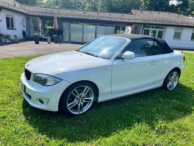 Weiß Gebraucht 2014 BMW 118 Kleinwagen | 11.599 € (Teuer)