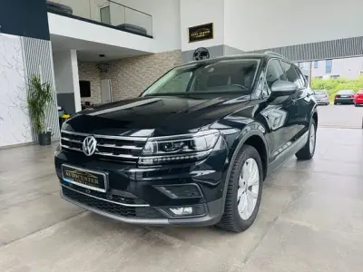 Gebraucht VW Tiguan Allspace Highline 150 PS (110 kW) 2021 Schwarz SUV