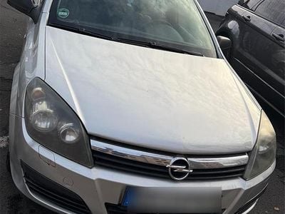 Gebraucht Opel Astra 120 PS (88 kW) 2005 Silber Kombi
