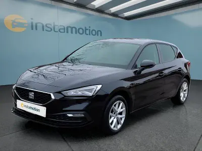 Używany Seat Leon Style 131 KM (96 kW) 2022 Czarny Hatchback