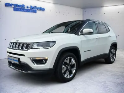 Gebraucht Jeep Compass Limited 140 PS (102 kW) 2018 Bright white SUV