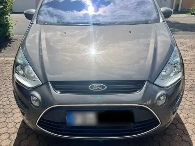 Gebraucht Ford S-MAX Trend 160 PS (117 kW) 2011 Braun Van / Kleinbus