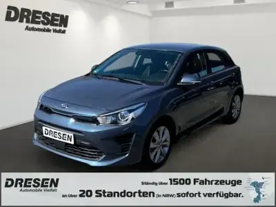 Gebraucht Kia Rio Vision 84 PS (61 kW) 2021 Blau Limousine