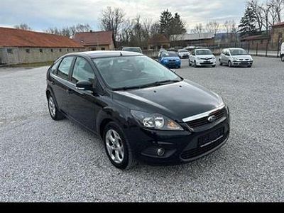 Usata Ford Focus Style 109 CV (80 kW) 2010 Nero Berlina