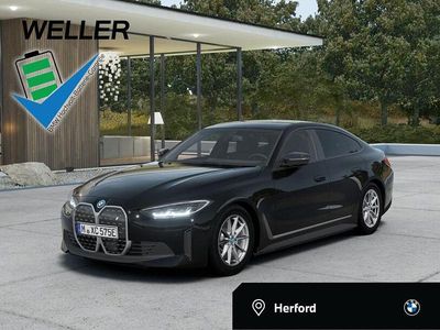 Schwarz (schwarz) Gebraucht 2023 BMW i4 Efficient Dynamics Limousine | 33.880 € (Superpreis)
