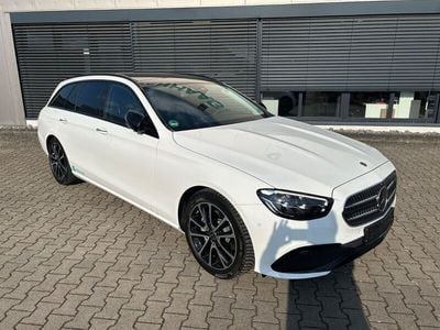 Gebraucht Mercedes E220 Night 200 PS (147 kW) 2024 Weiß Limousine