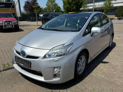Gebraucht Toyota Prius Executive 99 PS (72 kW) 2010 Silber Kleinwagen