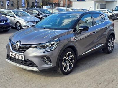 Gebraucht Renault Captur Intens 140 PS (102 kW) 2021 Grau SUV