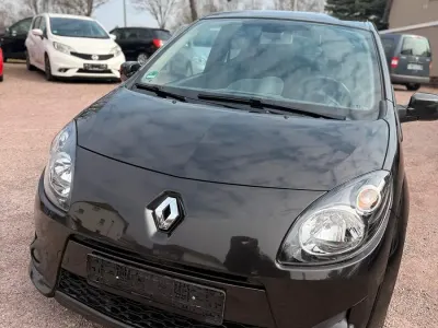 Gebraucht Renault Twingo 75 PS (55 kW) 2011 Schwarz Kleinwagen