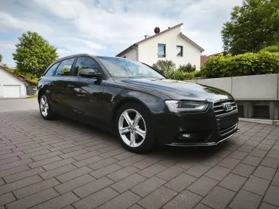 Gebraucht Audi A4 Ambition 177 PS (130 kW) 2014 Grau Kombi