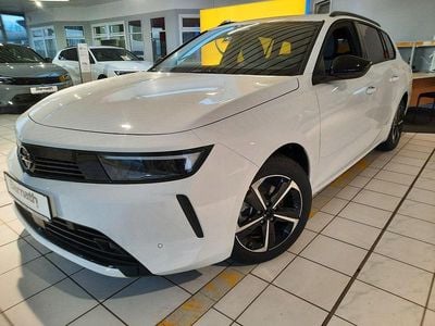 Neu Opel Astra Edition 131 PS (96 kW) 2025 Weiß Kombi