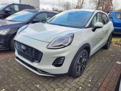 Gebraucht Ford Puma Titanium 125 PS (91 kW) 2025 Cactus grey SUV