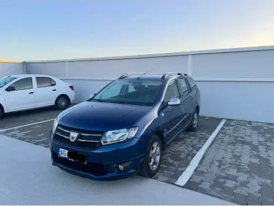 Gebraucht Dacia Logan MCV 90 PS (66 kW) 2015 Blau Limousine