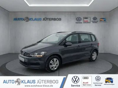 Gebraucht VW Touran Comfortline 150 PS (110 kW) 2022 Grau Van / Kleinbus