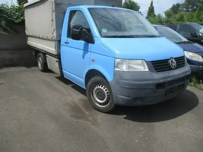 Gebraucht VW T5 105 PS (77 kW) 2004 Blau Van