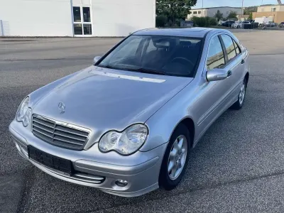 Gebraucht Mercedes C200 163 PS (119 kW) 2006 Silber Limousine
