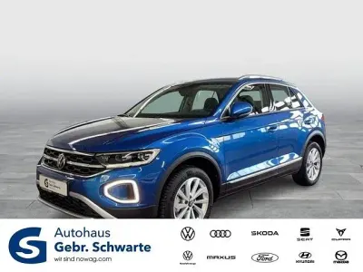 Gebraucht VW T-Roc Style 150 PS (110 kW) 2025 Blau SUV