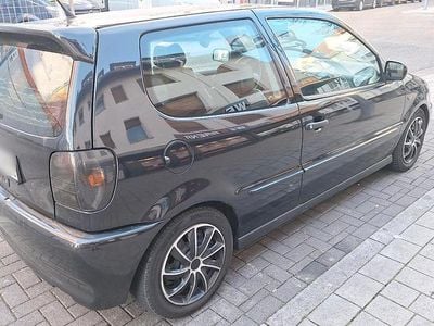 Schwarz Gebraucht 1999 VW Polo Kleinwagen | 2.500 € (Teuer)