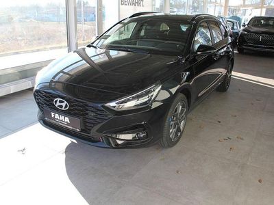 Neu Hyundai i30 GO! 97 PS (71 kW) 2025 Schwarz Limousine
