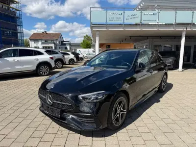 Gebraucht Mercedes C300 AMG 204 PS (150 kW) 2023 Schwarz  unilack Kombi