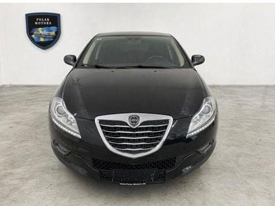 Second-hand Lancia Delta Silver 120 CP (88 kW) 2012 Negru Hatchback