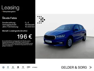 Gebraucht Skoda Fabia Essence 80 PS (58 kW) 2024 Energyblau Kleinwagen