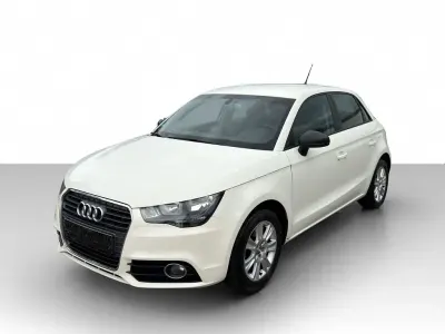 Gebraucht Audi A1 Sportback Attraction 90 PS (66 kW) 2012 Weiß Kleinwagen