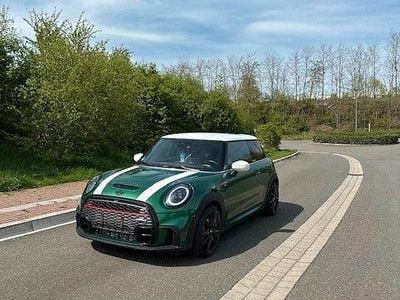 Second-hand Mini John Cooper Works 231 CP (169 kW) 2021 Verde Hatchback