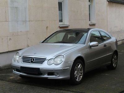 gebraucht Mercedes CL200 C 200*SPORTCOUPE*AUTOMATIK*PANORAMA*KLIMA*ALU*D4