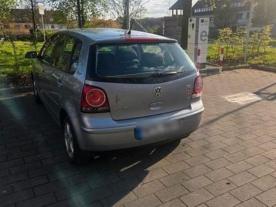 Second-hand VW Polo 75 CP (55 kW) 2006 Gri Hatchback